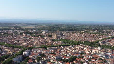 Große-Luftaufnahme-Der-Stadt-Narbonne,-Canal-Du-Midi,-Fluss-Aude,-Canal-De-La-Robine